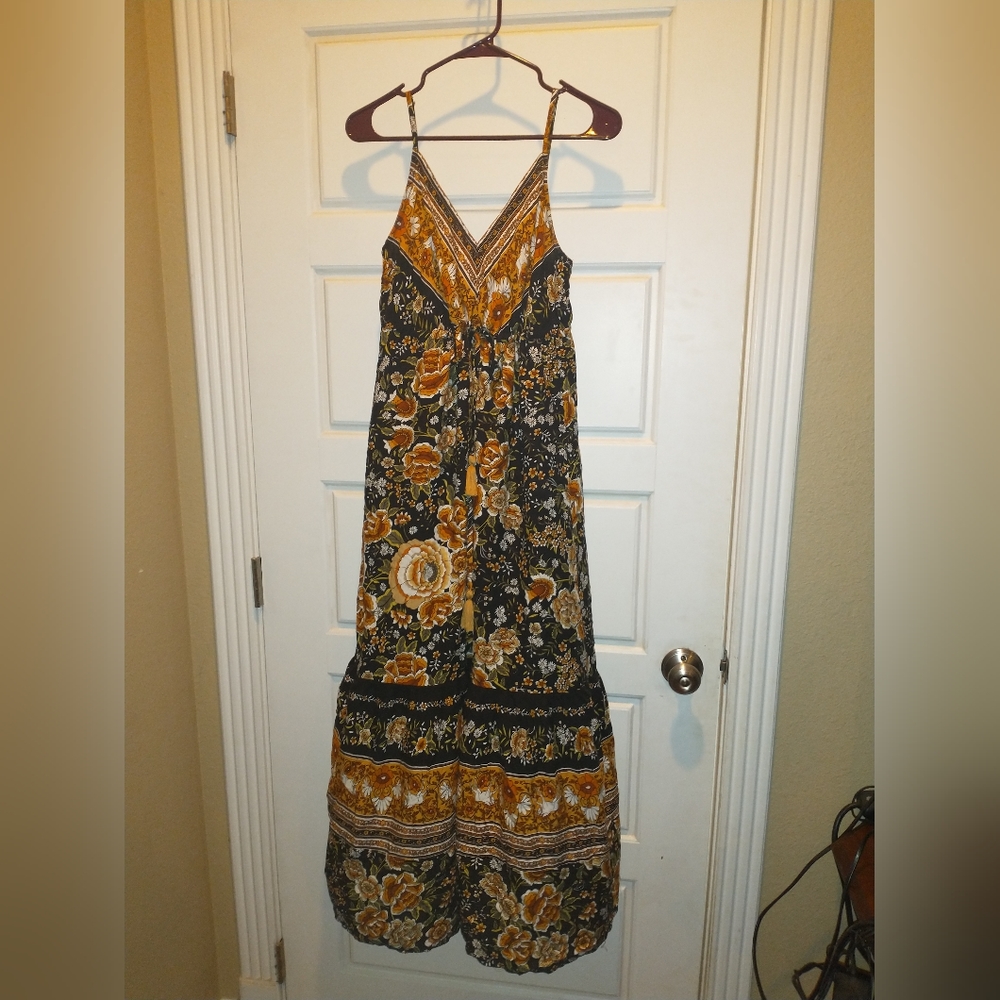 beautiful bohemian flowy dress